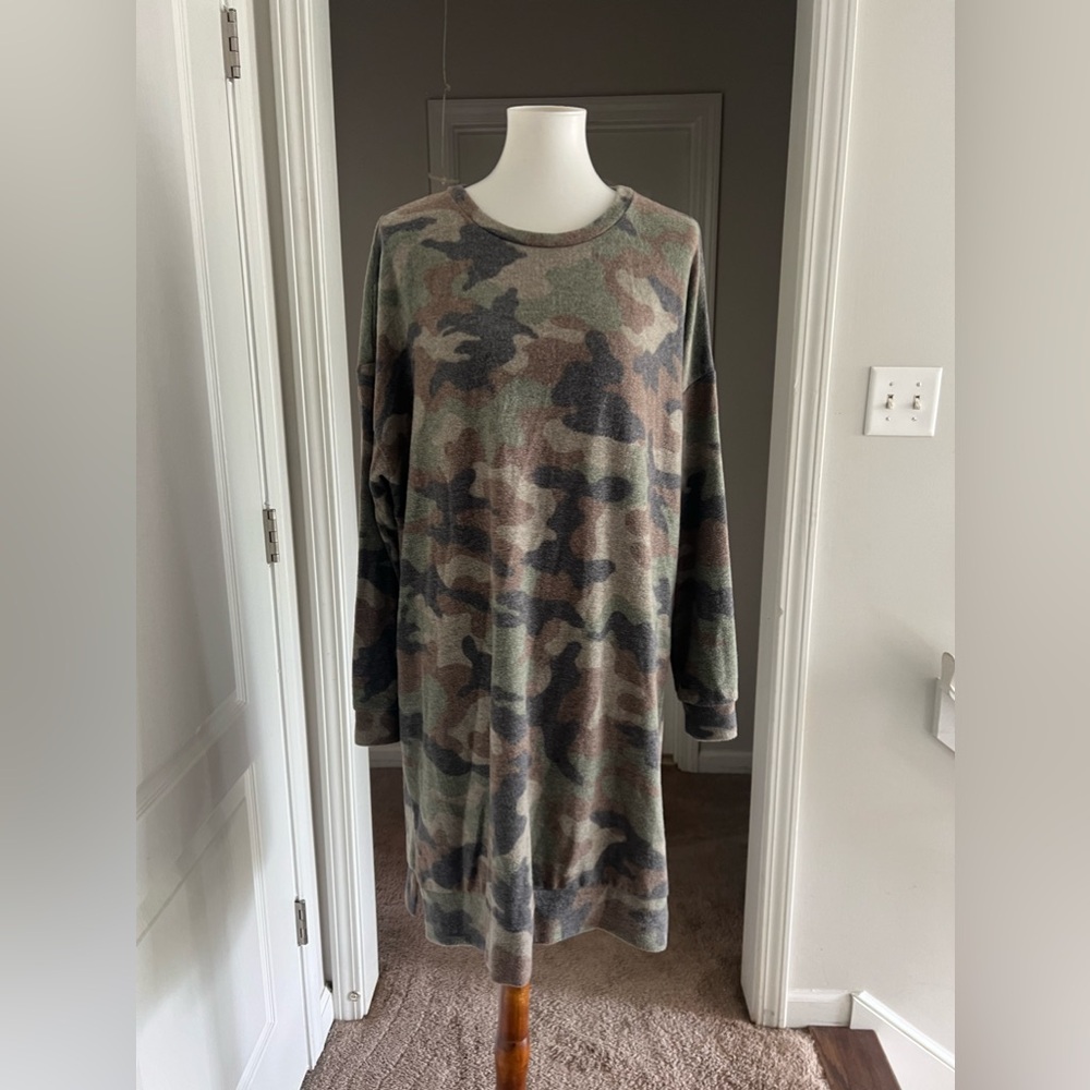 Meri Sky Soft Fuzzy Plus Size Dress Camo